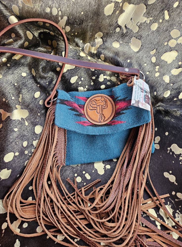 Saddle blanket purse