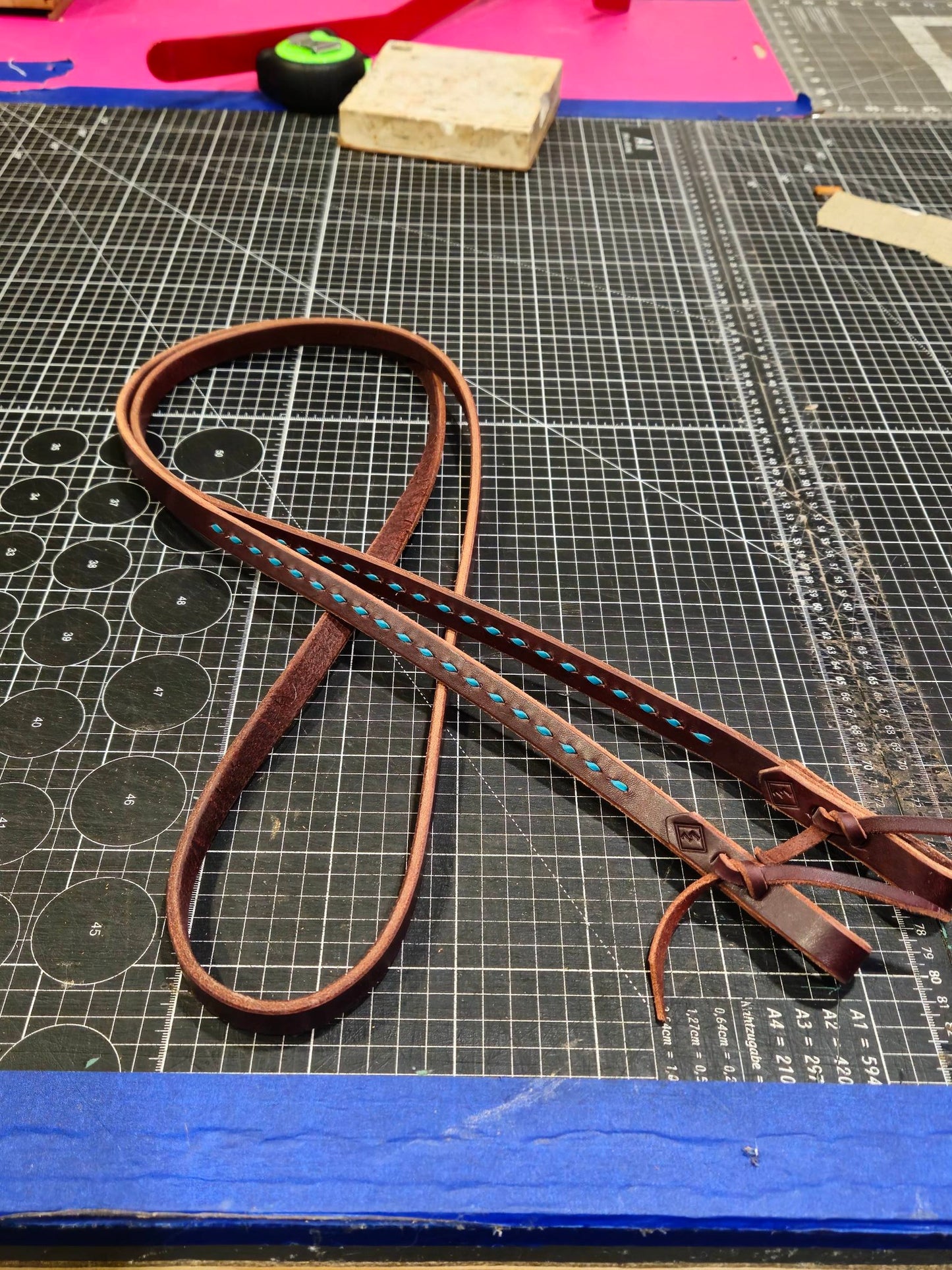 Solid rein