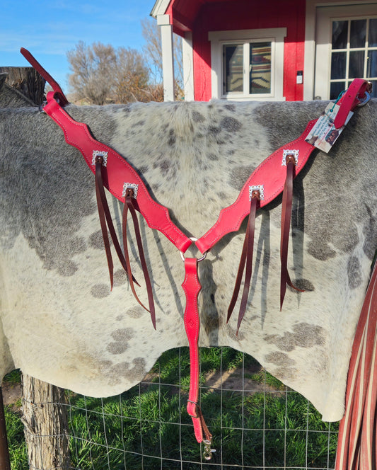 Pink leather breast collar